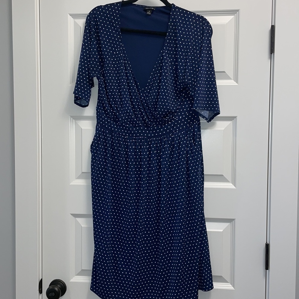 Torrid navy polka dot dress with pockets - Picture 2 of 7